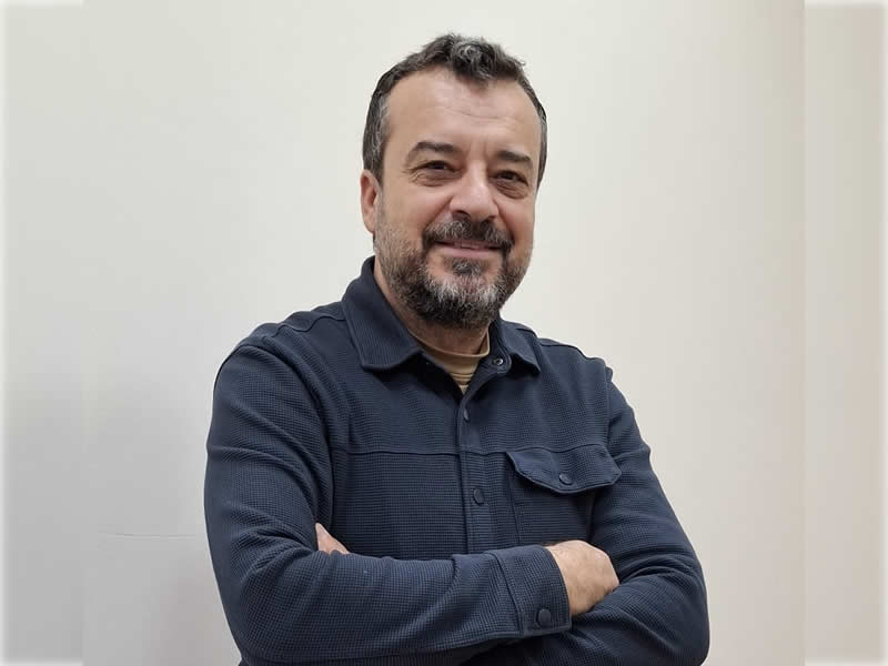 Dr. Özgür PEKER